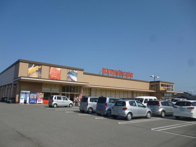 マルヨシセンター新居浜東店：971m