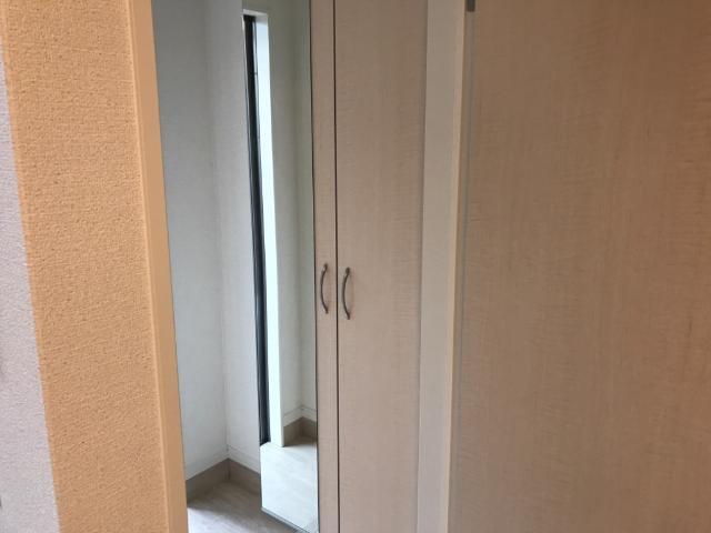 セイリング　ONE 玄関