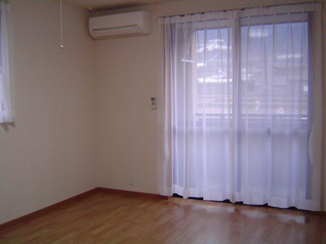 イーストリバー 部屋画像