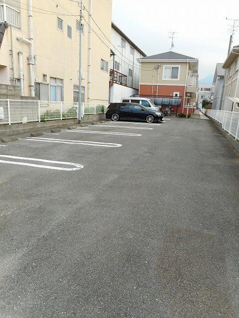 アルカンシェル庄内Ⅰ（103） 駐車場