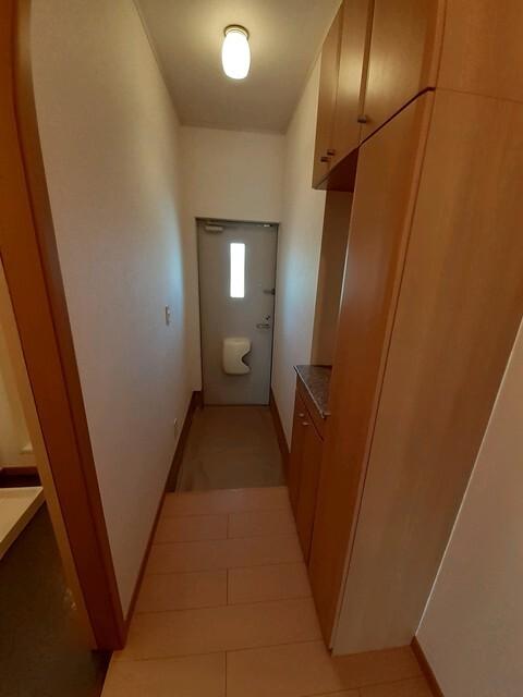 サニー沢津（102） 玄関