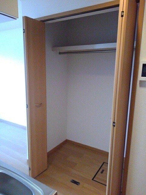 サンシャイン桜木（101） 収納
