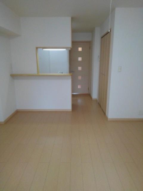 クレイドルＨ・Ｉ（103） 室内
