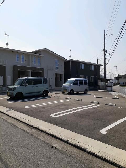 ベル・アンジュ　Ａ（205） 駐車場