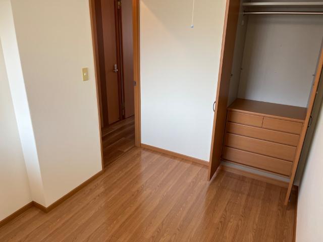 イーストリバー2 室内