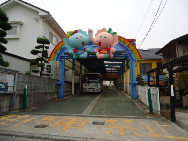 グレース幼稚園：1288m