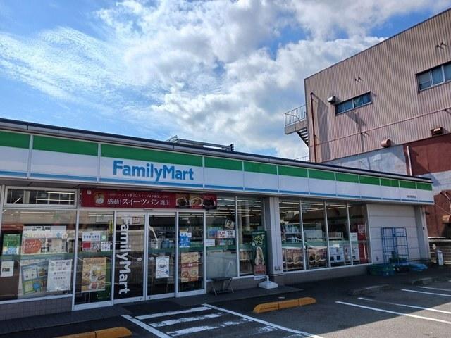 ファミリーマート新居浜徳常町店：266m