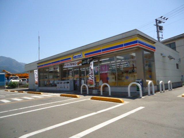 ミニストップ新居浜松原町店：717m