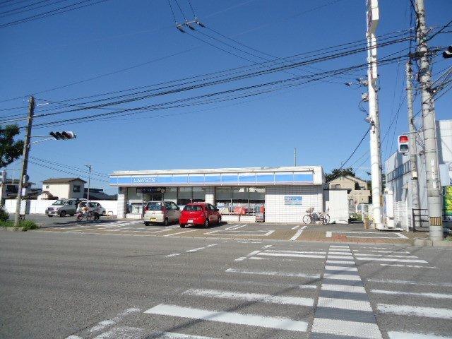 ローソン新居浜繁本町店：207m
