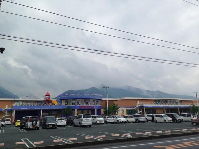 マルナカ新居浜本店様：300m