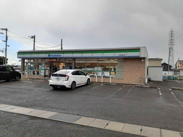 ファミリーマート横水店：259m