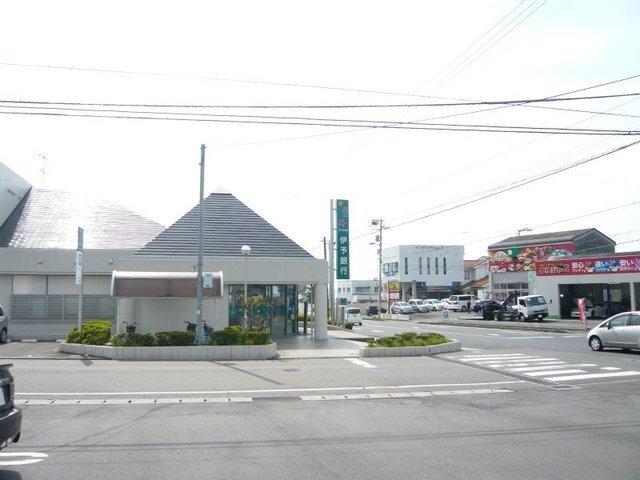 伊予銀行船木支店様：700m