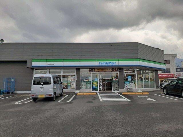 ファミリーマート新居浜中村店様：550m
