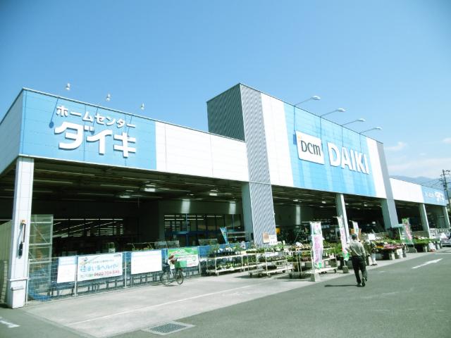 DCM新居浜西店：3168m