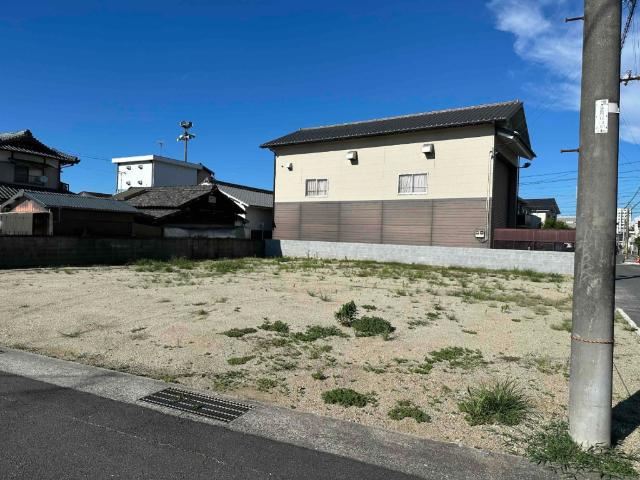 広々約122坪！南西角地で日当たり良好です！！