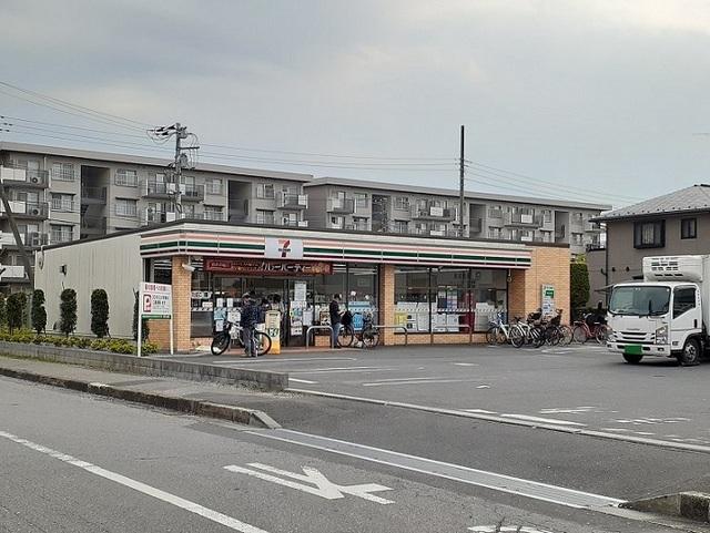セブン　さいたま八王子5丁目店：850m