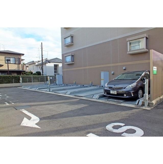 ソアラノーム北浦和（203） 駐車場