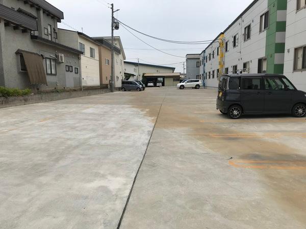 Grace Villa B（0101） 駐車場