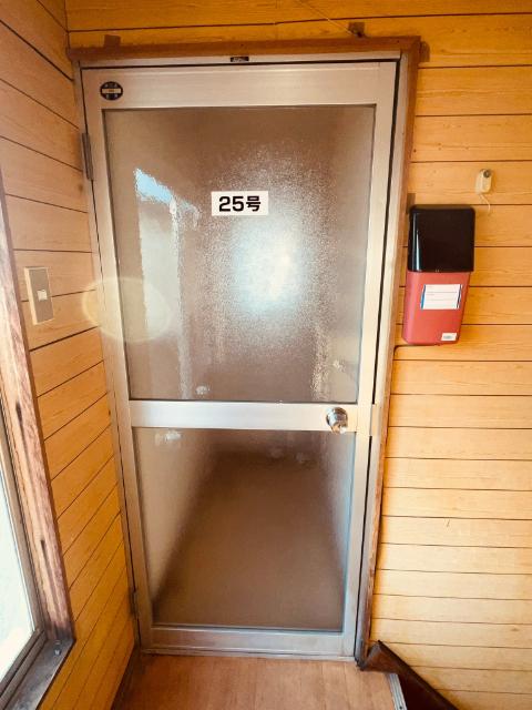 浜丁ビル（25） 玄関