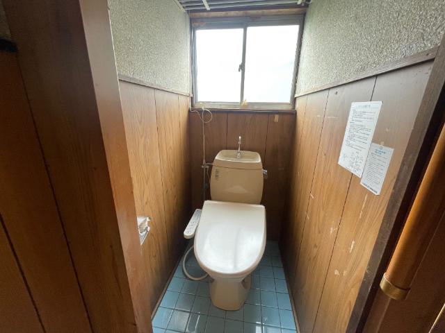 黒石市末広一戸建 トイレ