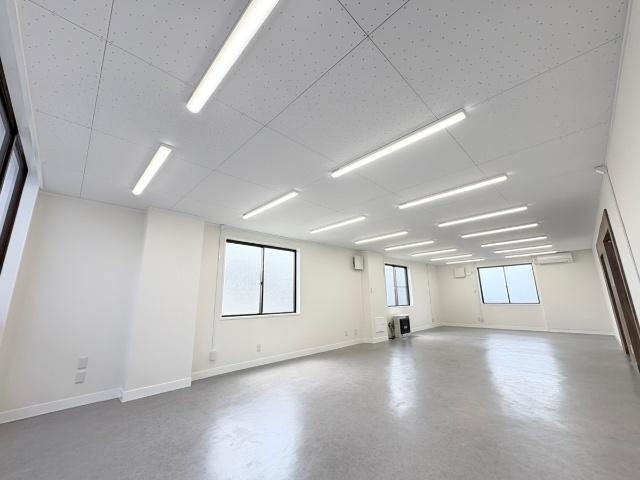 NKビル（2F） 室内