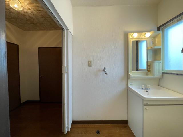 apartment 大字増館字若柳