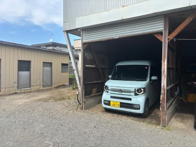 黒石市春日町一戸建 駐車場