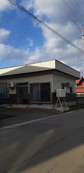 尾上高校前駅より徒歩16分 築14年3ヶ月 1階建の賃貸物件