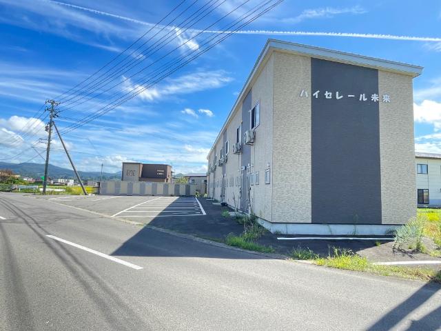 平賀駅より徒歩13分 築13年7ヶ月 2階建の賃貸物件