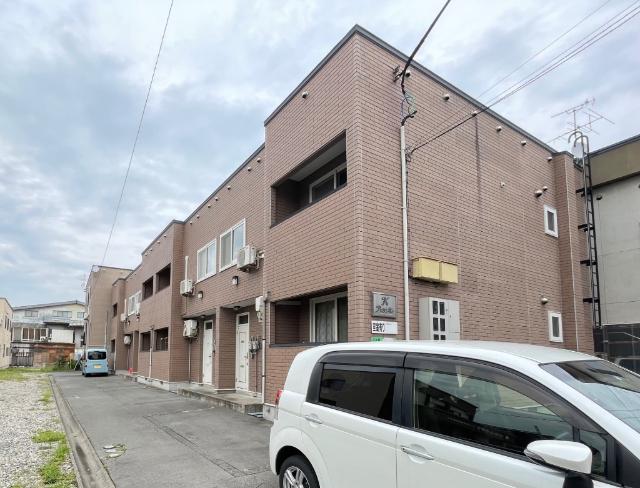 黒石駅より徒歩7分 築29年3ヶ月 2階建の賃貸物件