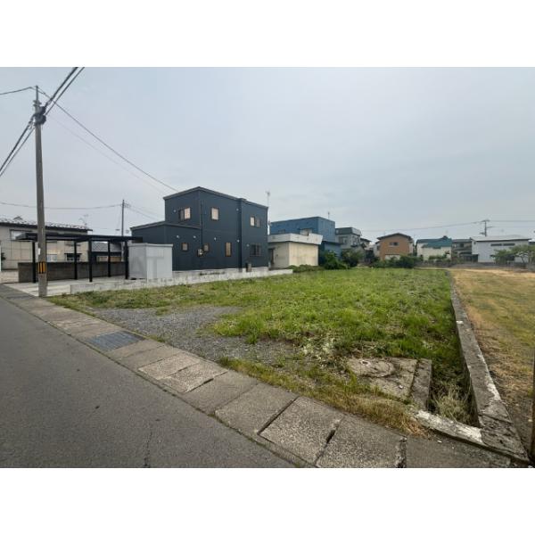 青森県黒石市西ケ丘
