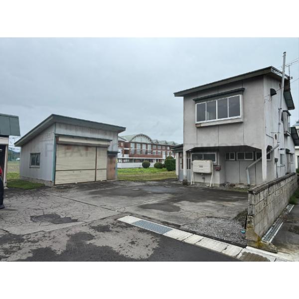 青森県平川市中佐渡南田