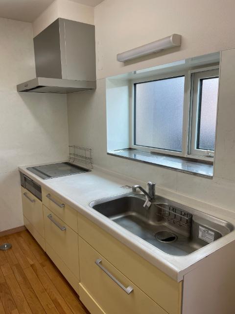 detached 緑町３丁目