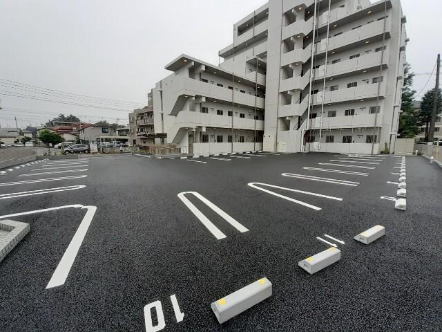 グランシャリオ　清瀬（103） 駐車場