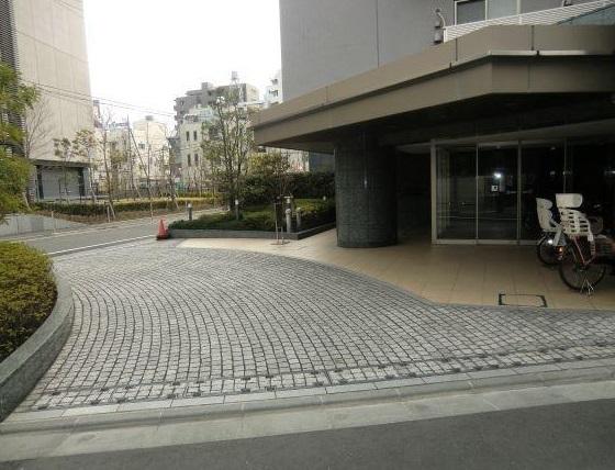 アデニウム大鳥居 エントランス
