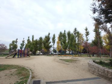 太子橋中公園：1106m