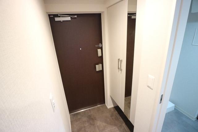 クアンツ（402） 玄関