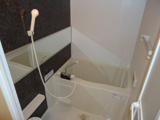 コート・バンブーグラス 部屋画像
