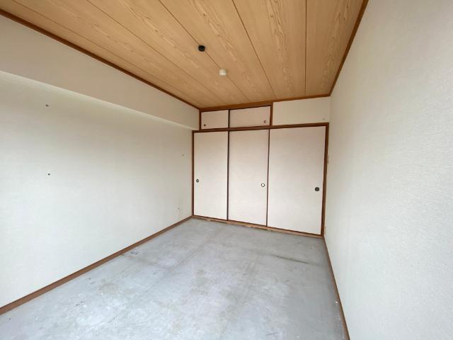 エバーグリーン旭（701） 部屋画像