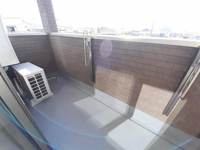 シャトーエレガント（301） バルコニー