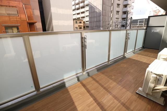 CREST COURT DOSHIN（0403） バルコニー