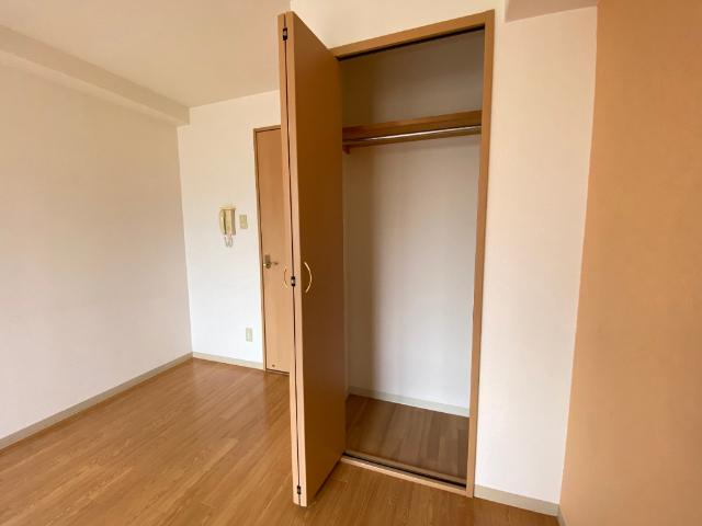 マキシ（305） 収納