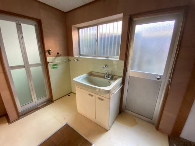 大阪市旭区清水一戸建 洗面