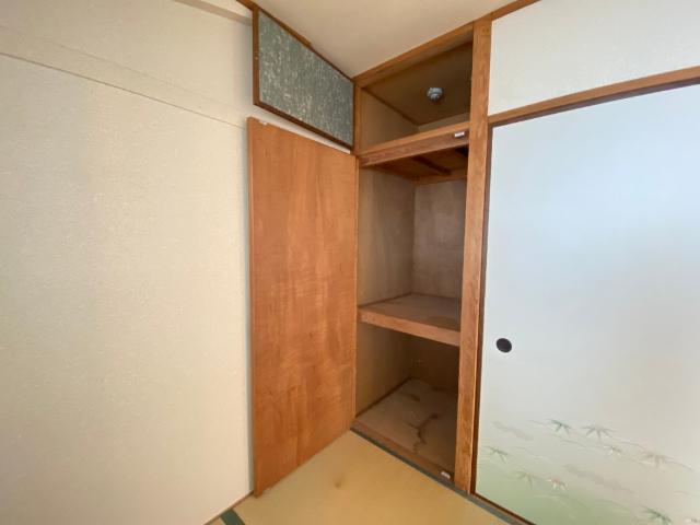 森小路長門ハイツ 収納