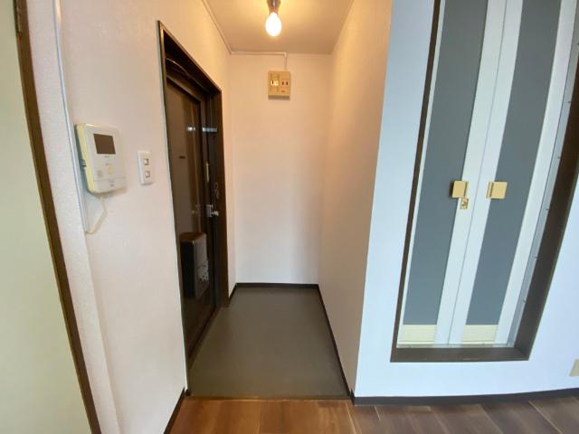 守口市土居町マンション 玄関