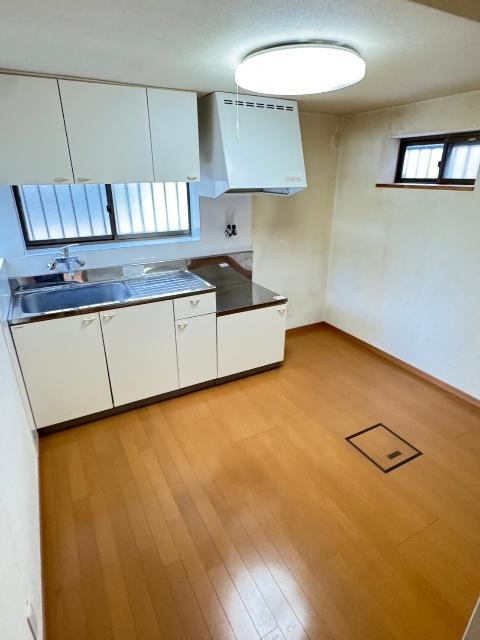 旭区清水３丁目貸家（1） キッチン