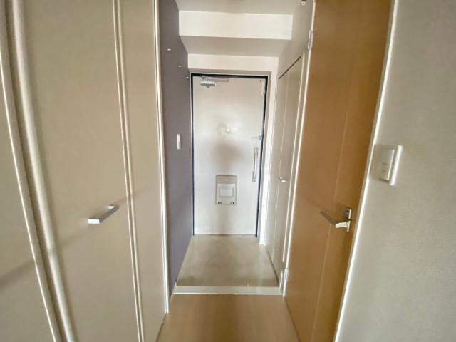 守口市梅園町マンション 玄関