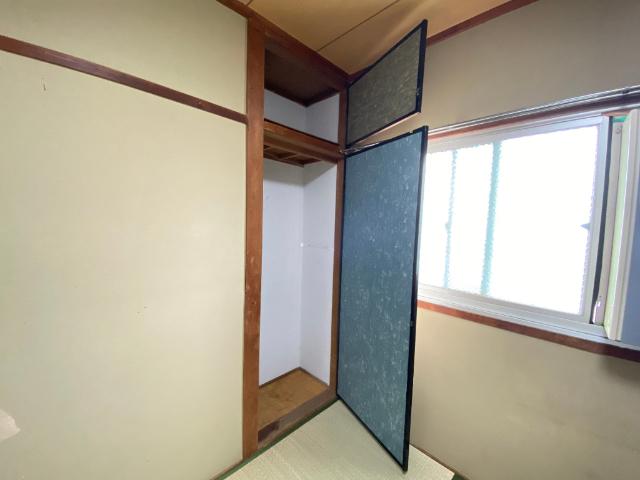 田中マンション 収納