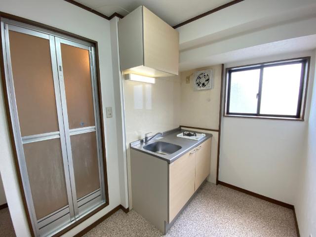 大阪市旭区赤川マンション キッチン