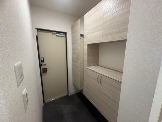 アザレア深江橋（103） 玄関